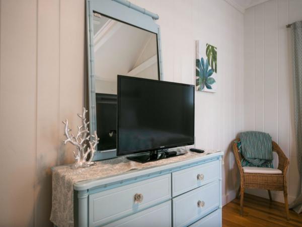Three Bedroom Lido Key Vacation Home Sleeps Eight Guests